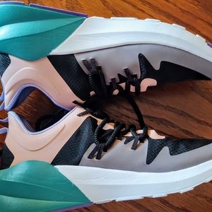 Fabletics Women's Sneakers 8.5, New!